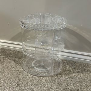 Spinning Jewelry/Makeup Holder